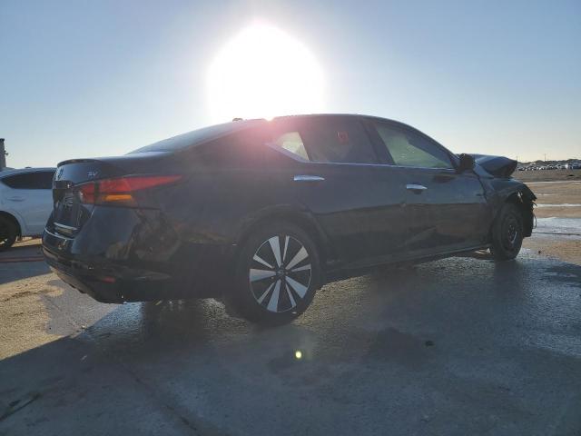 Photo 3 from auction – 2022 NISSAN ALTIMA SV with VIN 1N4BL4DV2NN366135