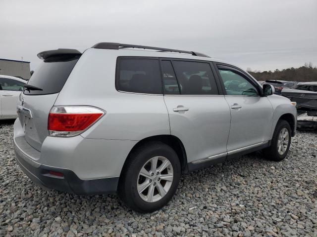 Photo 3 from auction – 2013 TOYOTA HIGHLANDER with VIN 5TDZK3EH3DS129225