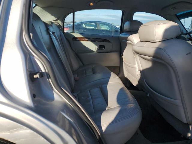 Photo 10 from auction – 2000 LINCOLN TOWN CAR E with VIN 1LNHM81W4YY868326