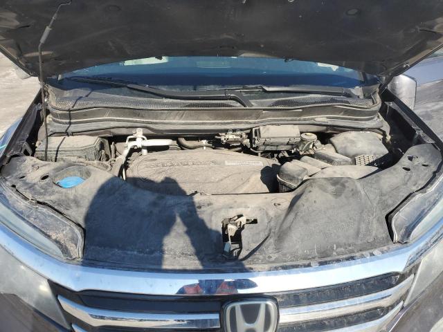 Photo 12 from auction – 2016 HONDA PILOT TOUR with VIN 5FNYF5H98GB017920