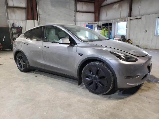 Photo 4 from auction – 2025 TESLA MODEL Y with VIN 7SAYGDEEXSF247317