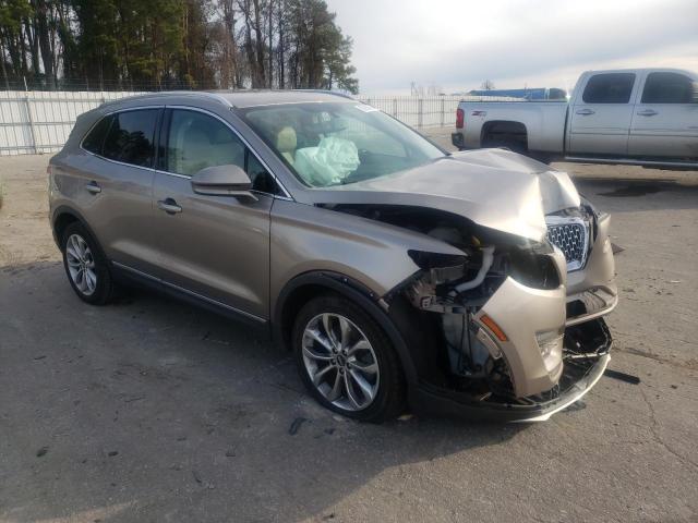 Photo 4 from auction – 2019 LINCOLN MKC SELECT with VIN 5LMCJ2C94KUL26338