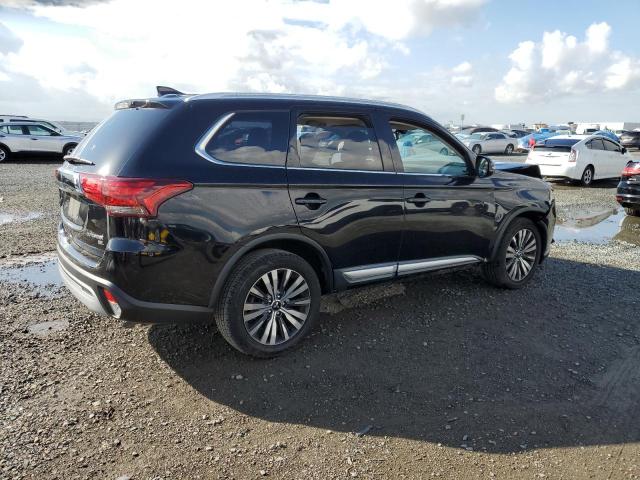 Photo 3 from auction – 2019 MITSUBISHI OUTLANDER with VIN JA4AD3A32KZ014851