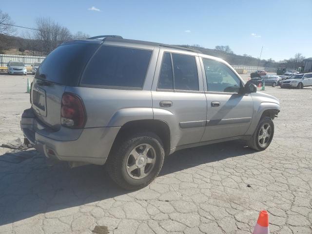 Photo 3 from auction – 2005 CHEVROLET TRAILBLAZE with VIN 1GNDS13S652220132