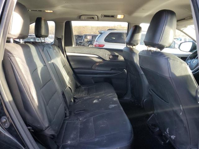 Photo 11 from auction – 2016 TOYOTA HIGHLANDER with VIN 5TDBKRFH6GS329748