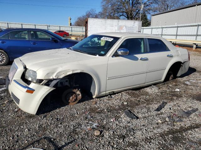 CHRYSLER 300 2007 with VIN 2C3KA43RX7H634014 - Photo from auction