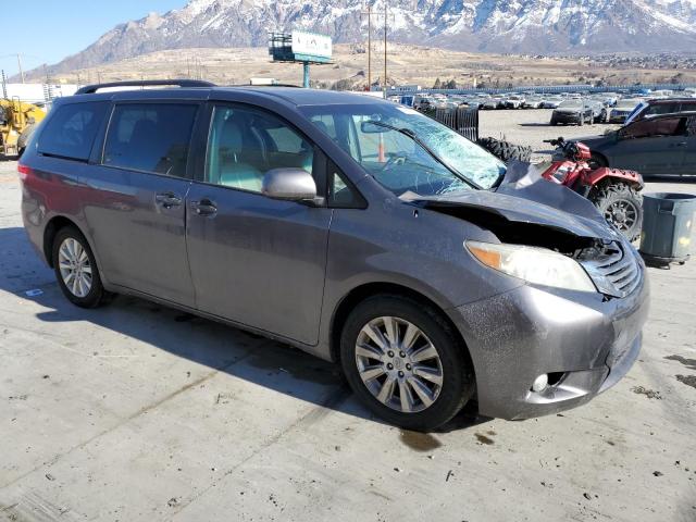Photo 4 from auction – 2011 TOYOTA SIENNA XLE with VIN 5TDDK3DC6BS024708