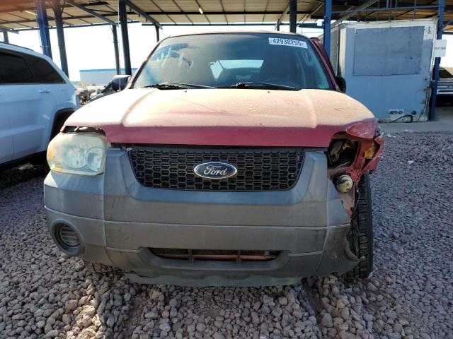 Снимка 5 от търг – 2005 FORD ESCAPE XLS с VIN 1FMYU92Z95KA32119