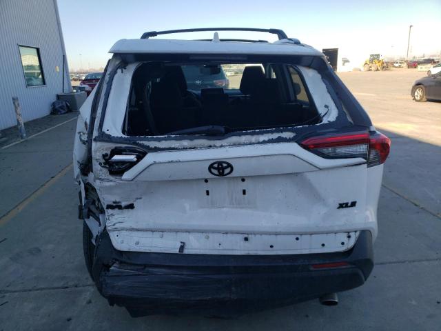 Photo 6 from auction – 2022 TOYOTA RAV4 XLE with VIN 2T3W1RFV7NC173369