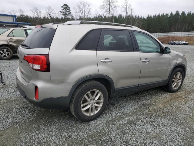 Photo 3 from auction – 2015 KIA SORENTO LX with VIN 5XYKTDA77FG646836