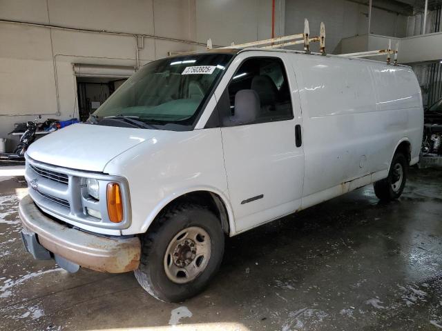 CHEVROLET EXPRESS G3 2000 with VIN 1GCHG39R5Y1170717 - Photo from auction