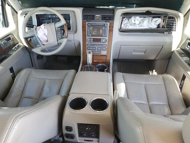 Photo 8 from auction – 2013 LINCOLN NAVIGATOR with VIN 5LMJJ2J50DEL02171