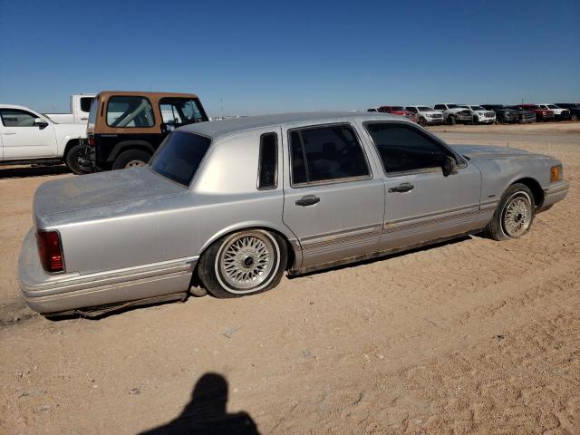 Photo 3 from auction – 1992 LINCOLN TOWN CAR E with VIN 1LNLM81W7NY729474