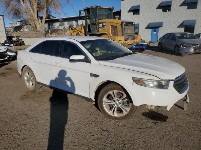 Photo 4 from auction – 2014 FORD TAURUS SEL with VIN 1FAHP2E95EG119605