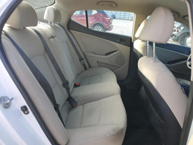 Photo 10 from auction – 2015 KIA OPTIMA LX with VIN KNAGM4A74F5631557
