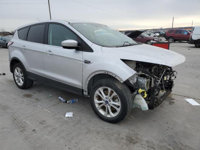 Photo 4 from auction – 2017 FORD ESCAPE SE with VIN 1FMCU9GD2HUE39344