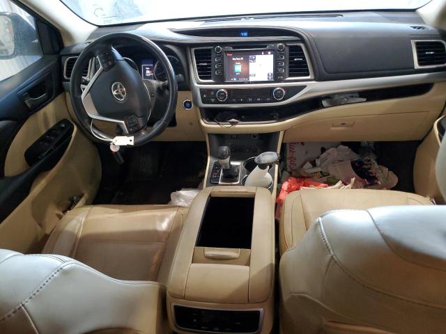 Photo 8 from auction – 2015 TOYOTA HIGHLANDER with VIN 5TDJKRFH6FS194216