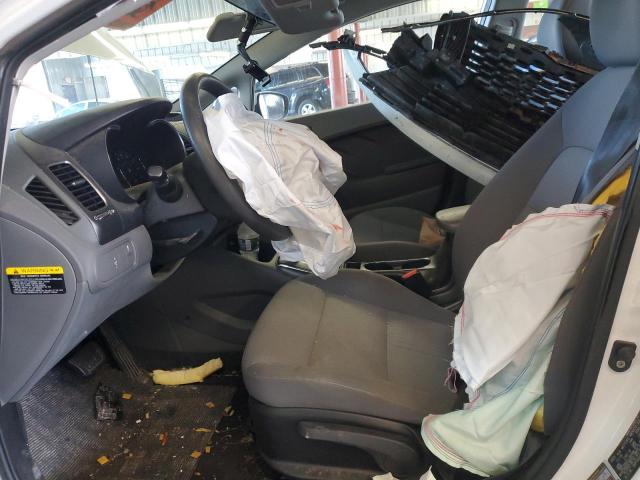 Photo 7 from auction – 2017 KIA FORTE LX with VIN 3KPFK4A76HE090488