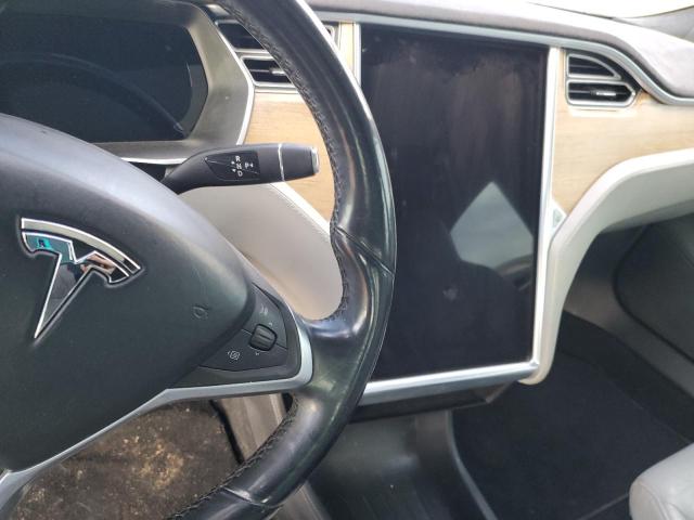 Photo 9 from auction – 2015 TESLA MODEL S 85 with VIN 5YJSA1H21FFP77279