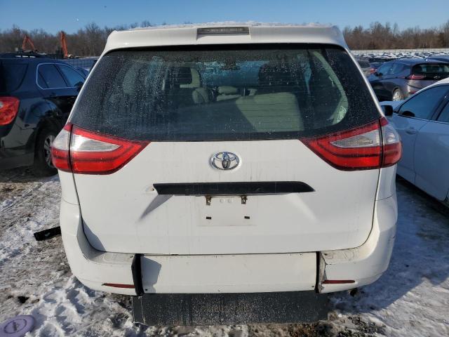 Photo 6 from auction – 2018 TOYOTA SIENNA L with VIN 5TDZZ3DC5JS944216