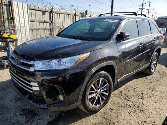 TOYOTA HIGHLANDER 2019 with VIN 5TDKZRFH9KS306999 - Photo from auction