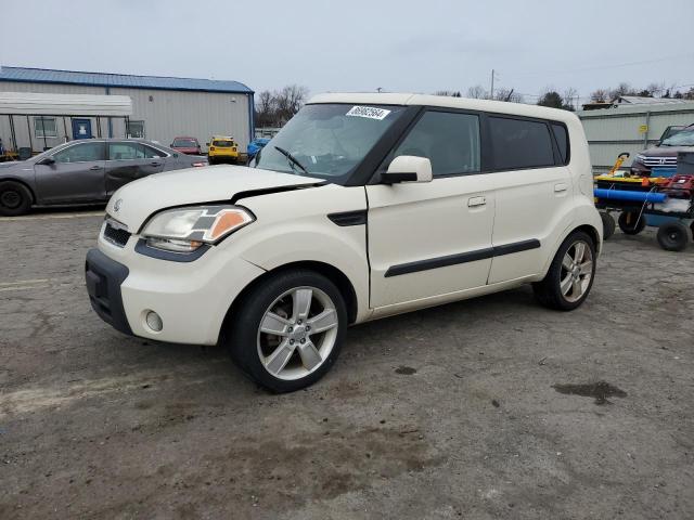 KIA SOUL + 2010 with VIN KNDJT2A21A7178158 - Photo from auction