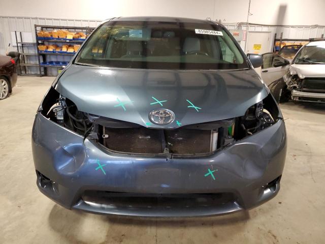 Photo 5 from auction – 2015 TOYOTA SIENNA LE with VIN 5TDKK3DC0FS620202