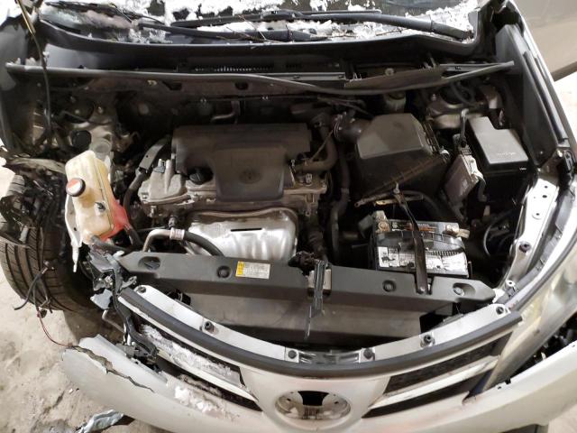 Photo 12 from auction – 2015 TOYOTA RAV4 LIMIT with VIN JTMDFREV9FJ042565