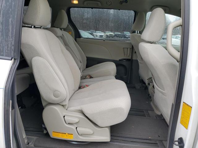 Photo 11 from auction – 2012 TOYOTA SIENNA LE with VIN 5TDKK3DC8CS177387