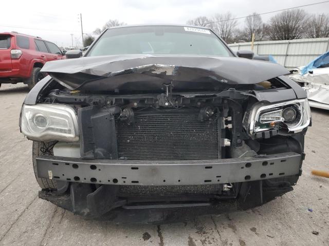 Photo 5 from auction – 2015 CHRYSLER 300 LIMITE with VIN 2C3CCAAG3FH930215