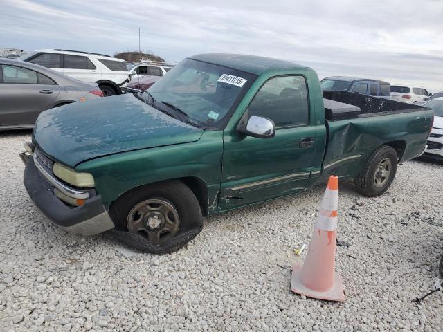 CHEVROLET SILVERADO 2000 with VIN 1GCEC14V6YZ305082 - Photo from auction