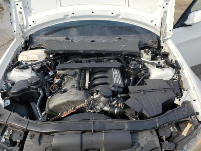 Photo 11 from auction – 2006 BMW 325 I with VIN WBAVB13546KX43350