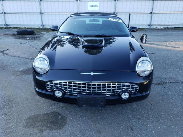 Photo 5 from auction – 2002 FORD THUNDERBIR with VIN 1FAHP60A52Y107355