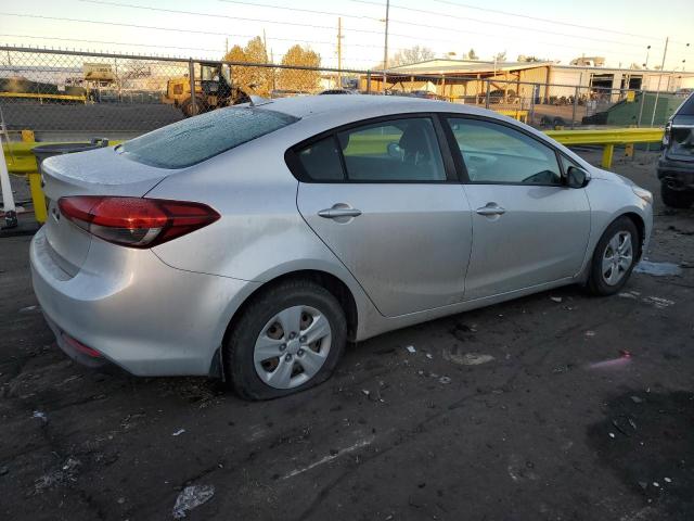 Photo 3 from auction – 2018 KIA FORTE LX with VIN 3KPFK4A79JE179848