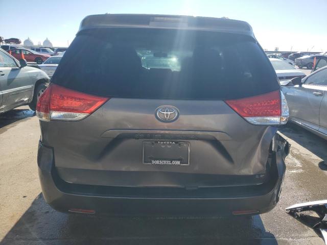 Photo 6 from auction – 2012 TOYOTA SIENNA LE with VIN 5TDKK3DCXCS260920