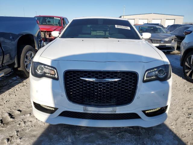 Photo 5 from auction – 2018 CHRYSLER 300 S with VIN 2C3CCABT5JH338464