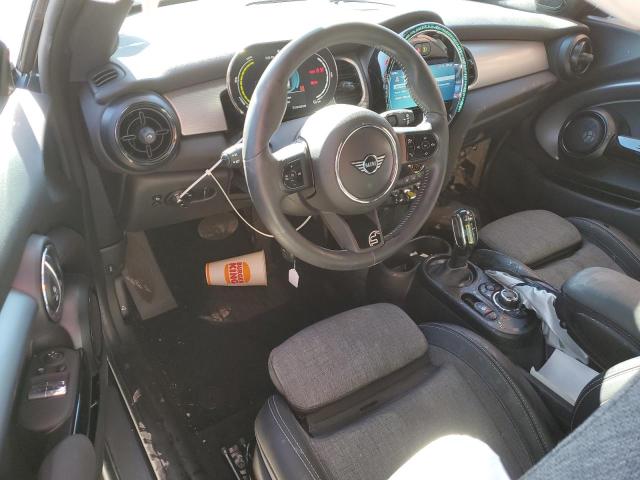 Photo 8 from auction – 2022 MINI COOPER SE with VIN WMW13DJ06N2S07860