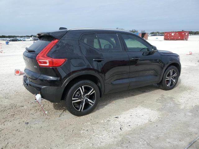 Photo 3 from auction – 2023 VOLVO XC40 CORE with VIN YV4K92HK0P2916897