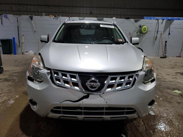 Photo 5 from auction – 2013 NISSAN ROGUE S with VIN JN8AS5MV5DW643467