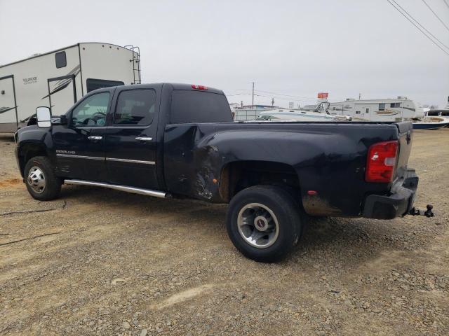 Photo 2 from auction – 2011 GMC SIERRA K35 with VIN 1GT426C84BF220662