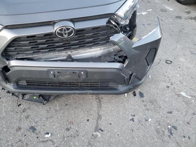 Photo 13 from auction – 2019 TOYOTA RAV4 LE with VIN JTMF1RFV0KD501500
