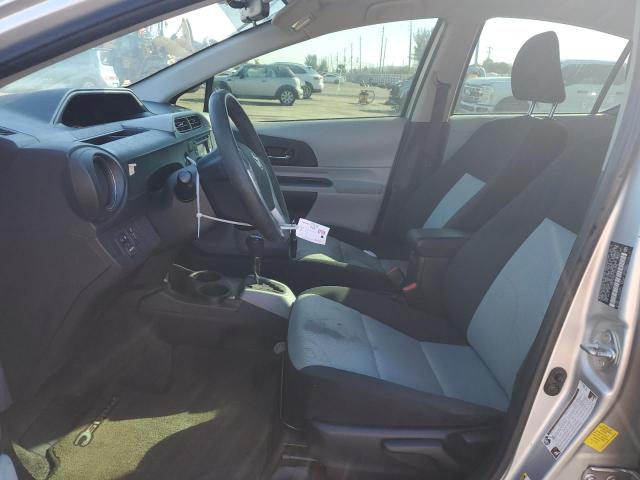 Photo 7 from auction – 2012 TOYOTA PRIUS C with VIN JTDKDTB32C1015555
