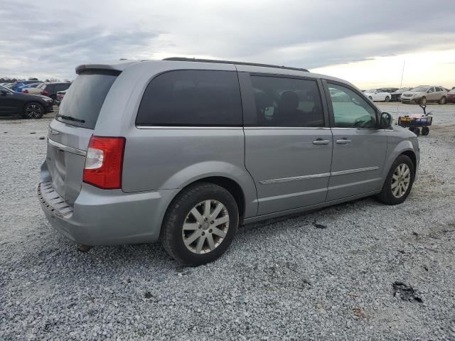 Photo 3 from auction – 2016 CHRYSLER TOWN & COU with VIN 2C4RC1BG9GR157492