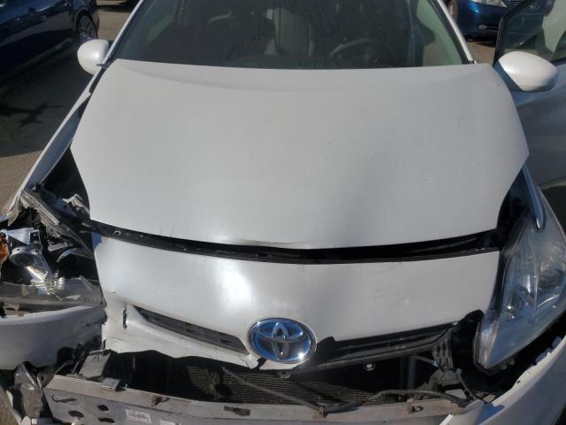 Photo 11 from auction – 2014 TOYOTA PRIUS with VIN JTDKN3DUXE0391657