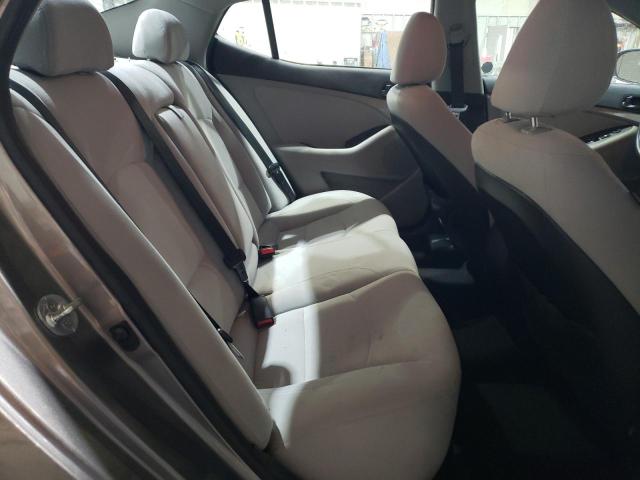 Photo 10 from auction – 2015 KIA OPTIMA LX with VIN 5XXGM4A74FG431227