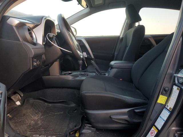 Photo 7 from auction – 2018 TOYOTA RAV4 LE with VIN JTMBFREV1JJ181492