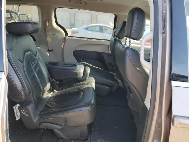 Photo 10 from auction – 2017 CHRYSLER PACIFICA T with VIN 2C4RC1BG2HR823030
