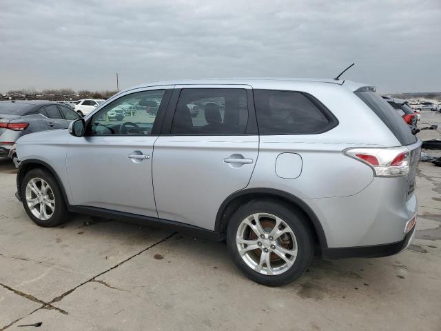 Photo 2 from auction – 2015 MITSUBISHI OUTLANDER with VIN JA4AD3A36FZ007391
