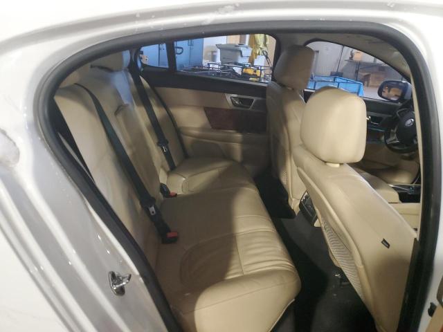 Photo 10 from auction – 2012 JAGUAR XF with VIN SAJWA0FB8CLS28087