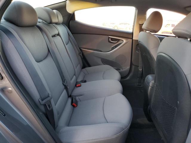 Photo 10 from auction – 2012 HYUNDAI ELANTRA GL with VIN 5NPDH4AEXCH067126